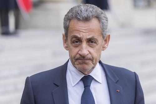 Экс-президент Франции Саркози о политике Евросоюза в украинском кризисе: «Мы танцуем на краю вулкана»