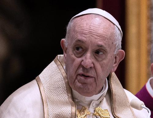 Папа Римский выразил озабоченность из-за возможности применения ядерного оружия в мире