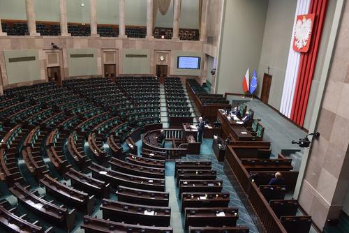Польский сенат единогласно принял резолюцию о признании России «террористическим режимом»