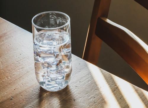 Диетолог Мойсенко призвала проверять питьевую воду в лаборатории