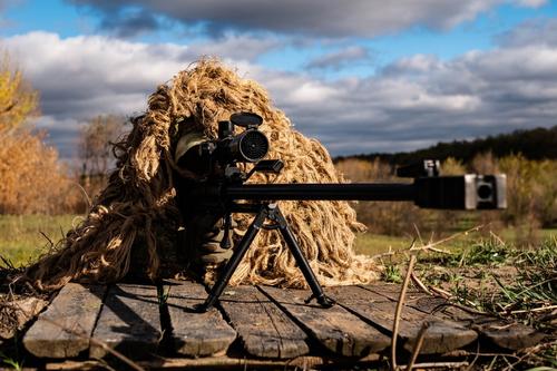 РИА Новости: российским снайперам передали высокоточную винтовку калибра НАТО, которую опробуют в рамках спецоперации на Украине 
