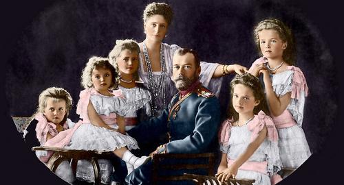 Дочери и супруга царя Николая II во время войны были сёстрами милосердия, выносили отрезанные окровавленные конечности