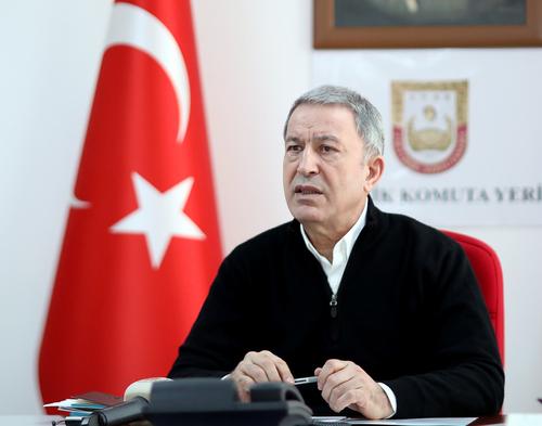 Министр обороны Турции Акар: работа морского коридора по вывозу зерна с Украины полностью нормализовалась