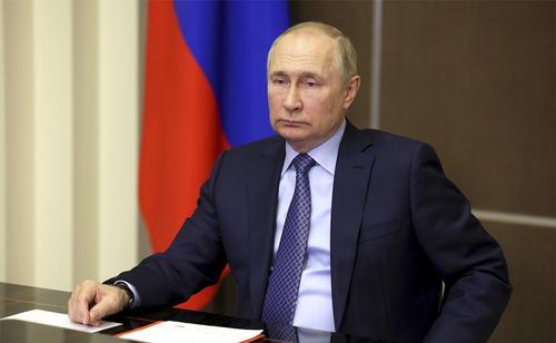 Песков: Путин на следующей неделе проведет оперативное совещание с постоянными членами Совета безопасности России