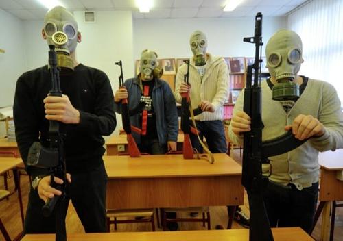 В Сергиевом Посаде для жителей города проводится курс военной подготовки