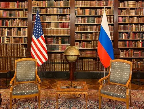 Foreign Policy: возобновление переговоров с Россией по договору СНВ - «тайная цель» Белого дома