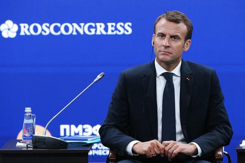 Читатели Le Figaro посоветовали президенту Франции Макрону не злить Россию 