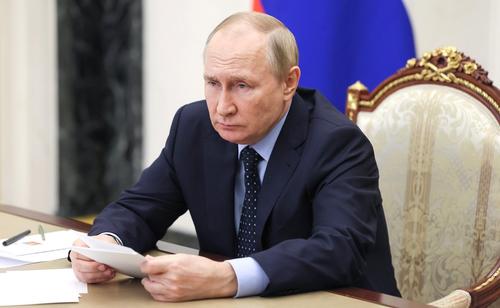 Президент Путин на следующей неделе проведет оперативное совещание с членами Совета безопасности России 