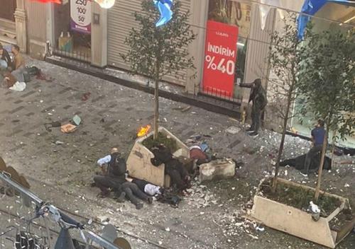 Власти Турции заявили, что теракт в Стамбуле совершила женщина
