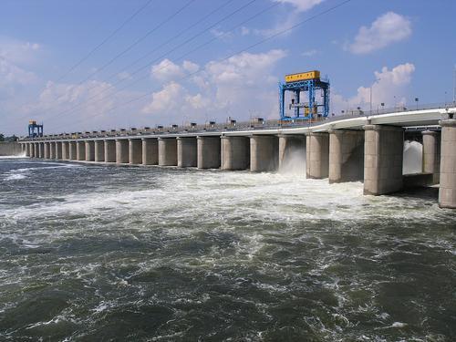 Врио губернатора Херсонской области Сальдо заявил, что Каховская ГЭС прекратила вырабатывать электроэнергию