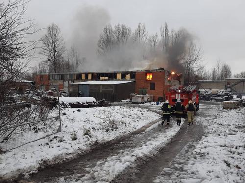 В Шебекино Белгородской области ВСУ обстреляли жилой дом и промышленные предприятия