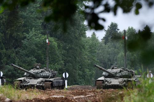 Военный аналитик Сивков заявил, что для наступления на Запорожском направлении у ВСУ недостаточно танков и бронетехники