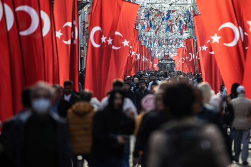 На улице Истикляль в Стамбуле, где произошел теракт, запретили мероприятия, затрудняющие движение толпы
