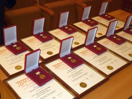 Объявлены лауреаты VIII Всероссийской премии «За верность науке»