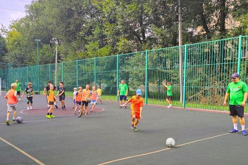 Для детей Краснодара футболисты проводят бесплатные тренировки