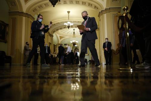 В американском сенате идёт «драка» за назначение высокопоставленных чиновников в Минобороны США 
