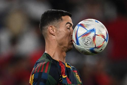 Сборная Южной Кореи обыграла команду Португалии со счетом 2:1 на ЧМ-2022 по футболу в Катаре