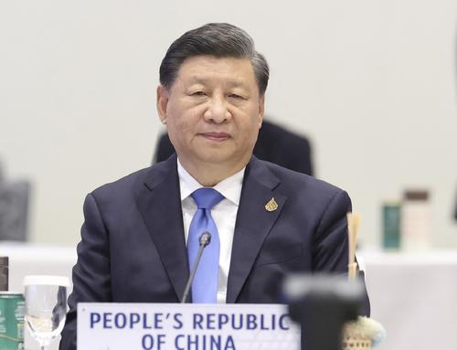 Политолог Марков считает, что первый китайско-арабский саммит, на который отправился Си Цзиньпин, может стать историческим