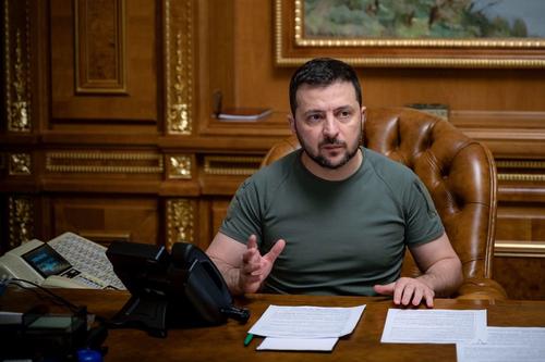 Зеленский выразил мнение, что конфликт на Украине закончится в следующем 2023 году 