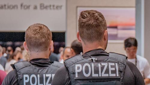 Полиция Дрездена сообщила об операции, связанной с захватом заложников