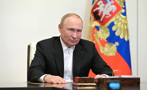 Вернувшийся в Россию Виктор Бут рассказал, что в камере в американской тюрьме у него всегда висел портрет президента Путина 