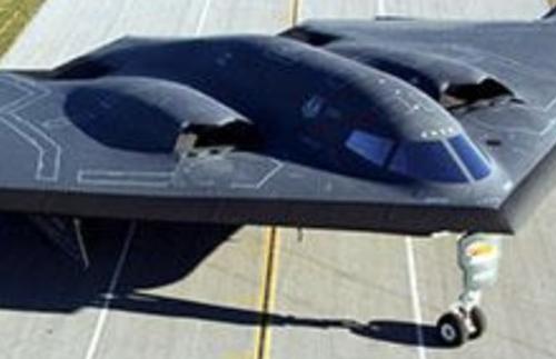 В США при посадке загорелся стратегический бомбардировщик В-2, способный нести ядерное оружие