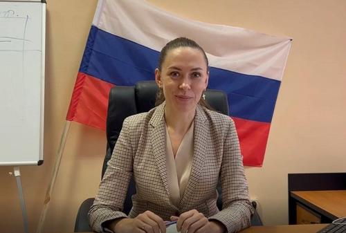 Источник ТАСС: замглавы Херсонской области Екатерина Губарева не отстранена от должности, но находится под домашним арестом