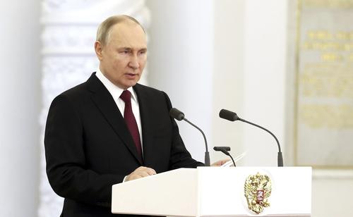 Президент Путин заявил о том, что бедность в России снижается