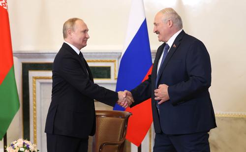 Лукашенко призвал найти ответственных за срыв сроков программы по формированию единого рынка газа с РФ