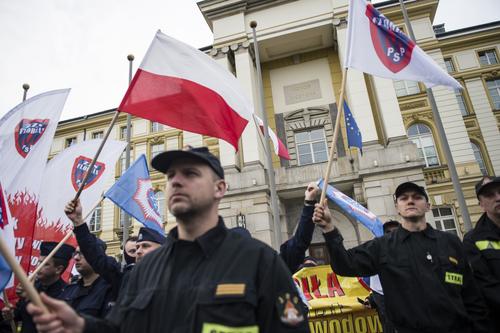 Читатели DM обвинили украинцев в «ударе по Польше» из-за инцидента с подарком