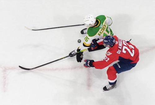 Российский игрок канадского хоккейного клуба «Лондон Найтс» Абакар Казбеков умер в возрасте 18 лет