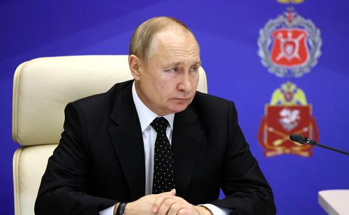 Журналист Зарубин сообщил об участии Путина в заседании коллегии Минобороны РФ на следующей неделе
