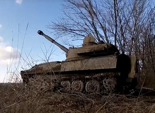 Огнем артиллерии поражена живая сила и военная техника подразделений 72-й механизированной бригады ВСУ