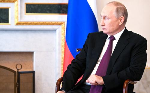 Путин: РФ, в отличие от Украины, никогда не отказывалась от переговоров 