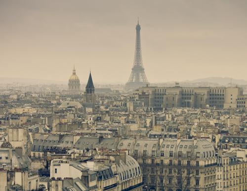 Несколько человек получили ранения в результате стрельбы в Париже