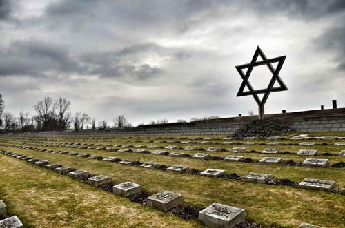 Литва выплатит символические компенсации жертвам холокоста