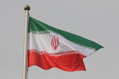 Советник главы офиса Зеленского Подоляк призвал уничтожать оборонные производства Ирана, который якобы поставляет дроны России   