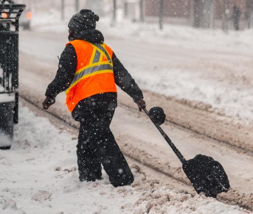 Не менее девяти человек стали жертвами снежной бури в США