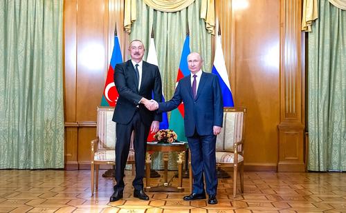 Владимир Путин провел телефонный разговор с президентом Азербайджана  Ильхамом Алиевым