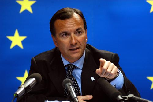 Экс-министр иностранных дел Италии Франко Фраттини скончался из-за онкологии