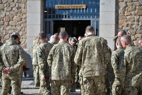 Офицер НМ ЛНР Марочко: солдаты ВСУ игнорируют приказы командиров на Купянском направлении