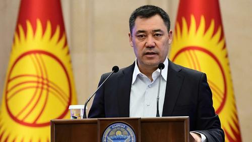 Президент Киргизии Жапаров: вести документооборот на русском языке неправильно 