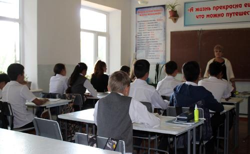 Филолог Щербаков: русский язык в странах СНГ изучают из-за хорошего качества российского образования 