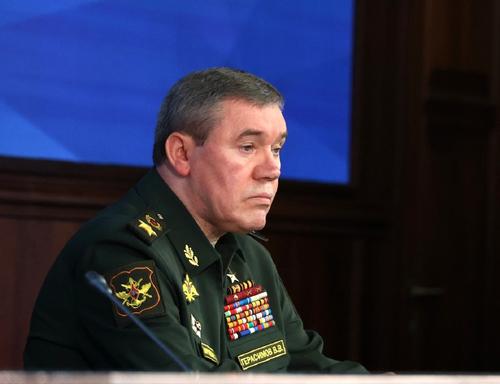 Шойгу назначил Герасимова командующим Объединенной группировкой войск в зоне проведения СВО