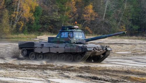 Политолог Гусев: предоставленные Польшей танки для Украины не способны повлиять на ход движения СВО   