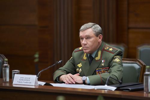 Политолог Марков: назначение Герасимова главой СВО в мире воспринято как признак того, что РФ скоро пойдет в большое наступление