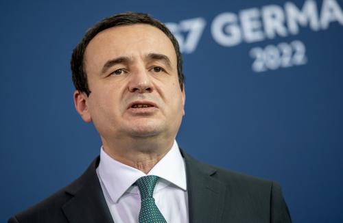 Вучич про заявление Курти о границе Сербии и Косова: косовский премьер пытается представить себя новым Зеленским   