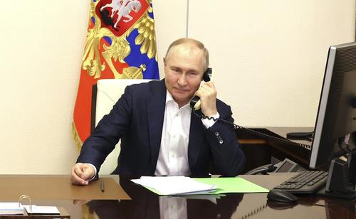 Песков заявил, что Путин 16 января проведет международный телефонный разговор, не уточнив, будет ли это беседа с Эрдоганом