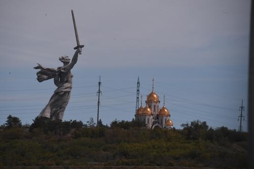 В Волгограде дни празднования победы в Сталинградской битве могут стать выходными в 2023 году