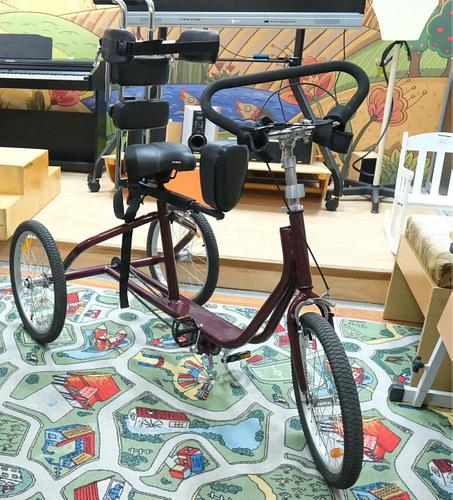 В Краснодаре создан велосипед для людей с ДЦП, первый в России